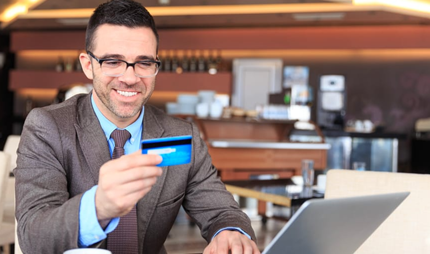 How Corporate Cards Help You Set Spending Limits For Teams?